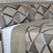 Kit: 1 Cobre-leito Queen Bouti de Microfibra Ultrasonic Estampada + 2 Porta-travesseiros - Alfa Bege - Dui Design
