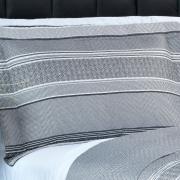 Kit: 1 Cobre-leito King Bouti de Microfibra Ultrasonic Estampada + 2 Porta-travesseiros - Amarante Preto e Branco - Dui Design