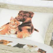 Kit: 1 Cobre-leito Casal + 2 Porta-travesseiros 150 fios 100% Algodo - Amigos - Dui Design