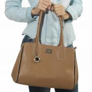 Bolsa - Bianca Castanho - Velina Fabbiano | Vida e Cor