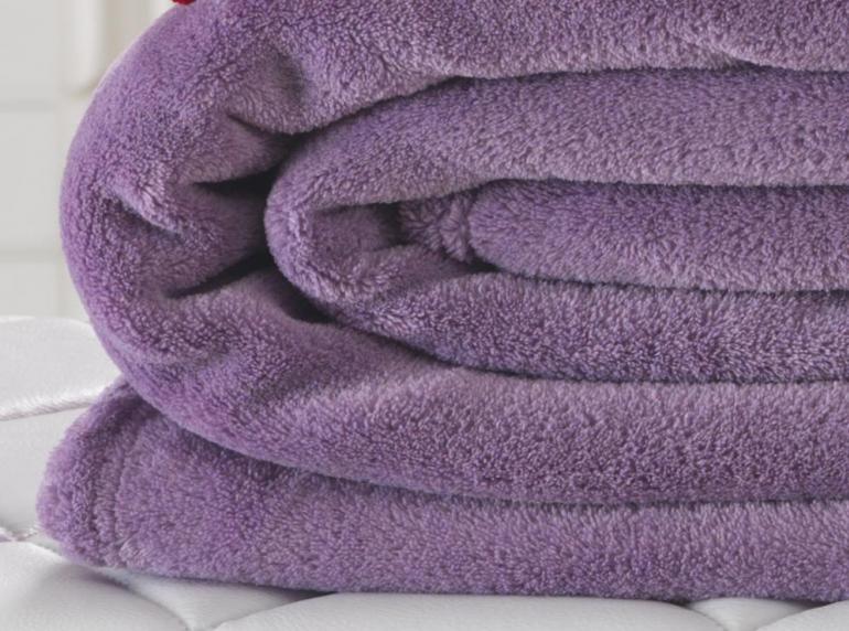 Cobertor Avulso Queen em Microfibra Soft Touch 300 g/m - Blanket - Kacyumara
