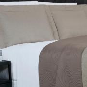 Kit: 1 Cobre-leito Casal Bouti de Microfibra Ultrasonic  + 2 Porta-travesseiros - Blend Taupe - Dui Design