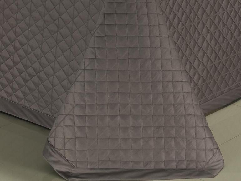 Kit: 1 Cobre-leito King + 2 porta-travesseiros Cetim 300 fios 100% Algodo - Bourbom Cinza Grafite - Dui Design