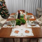 Jogo Americano Natal 4 Lugares (4 peas) com Bordado Richelieu 35x50cm - Celebrare Natural - Dui Design