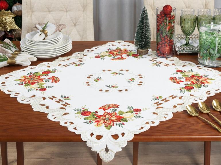 Centro de Mesa Natal Quadrado com Bordado Richelieu 85x85cm - Celebrare Natural - Dui Design
