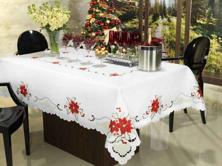 Toalha de Mesa Natal com Bordado Richelieu Retangular 8 Lugares 180x270cm -  Celebration Branco - Dui Design | Vida e Cor