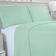 Kit: 1 Cobre-leito Pompom Casal Bouti de Microfibra Ultrasonic + 2 Porta-travesseiros - Charme Jade - Dui Design