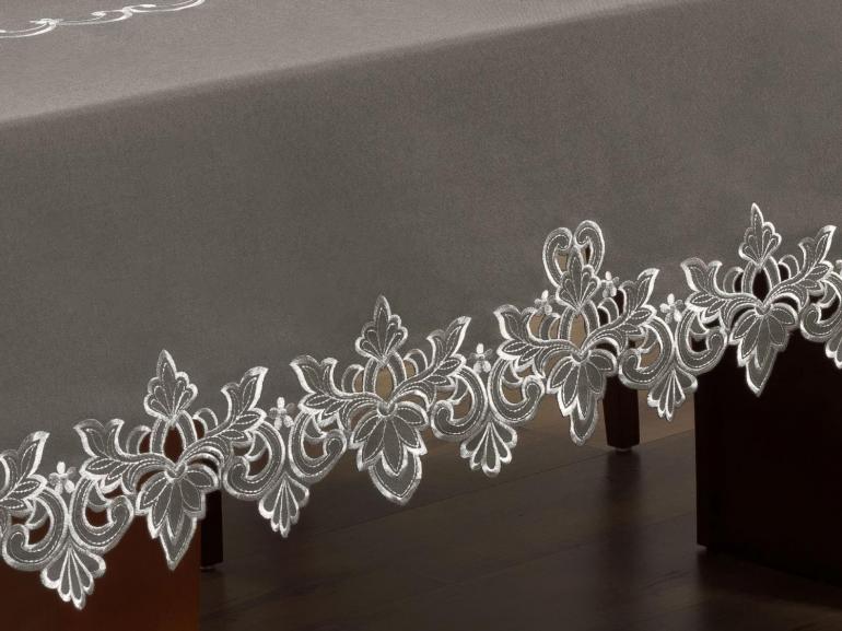 Toalha de Mesa com Bordado Richelieu Quadrada 4 Lugares 160x160cm - Classic Taupe - Dui Design