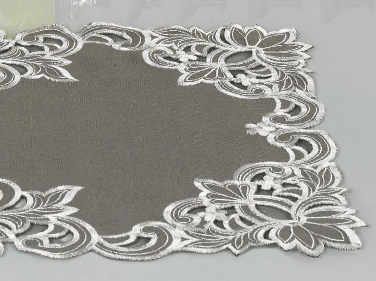 Jogo Americano  4 Lugares (4 peas) com Bordado Richelieu 35x50cm - Classic Taupe - Dui Design