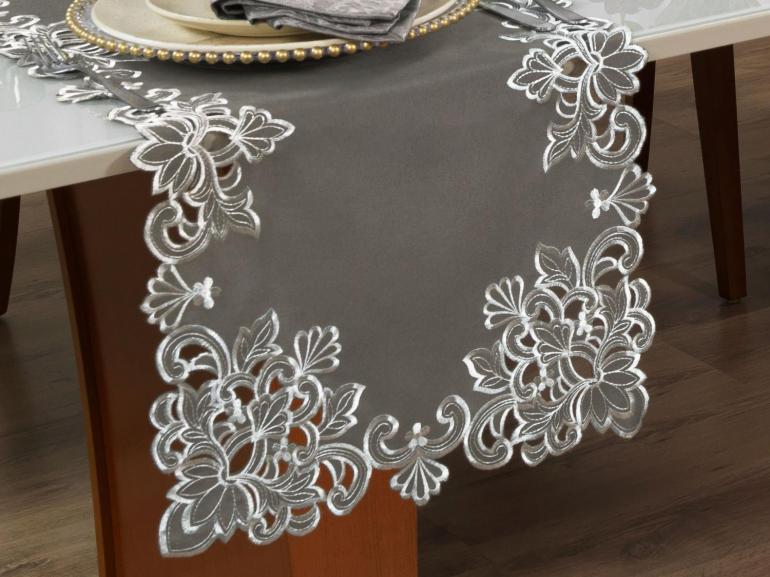 Trilho de Mesa com Bordado Richelieu 45x170cm Avulso - Classic Taupe - Dui Design