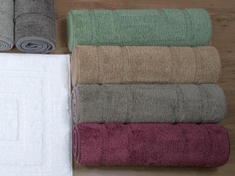 Tapete 50x70cm Antiderrapante 1.200 g/m� - Colore - Dui Design