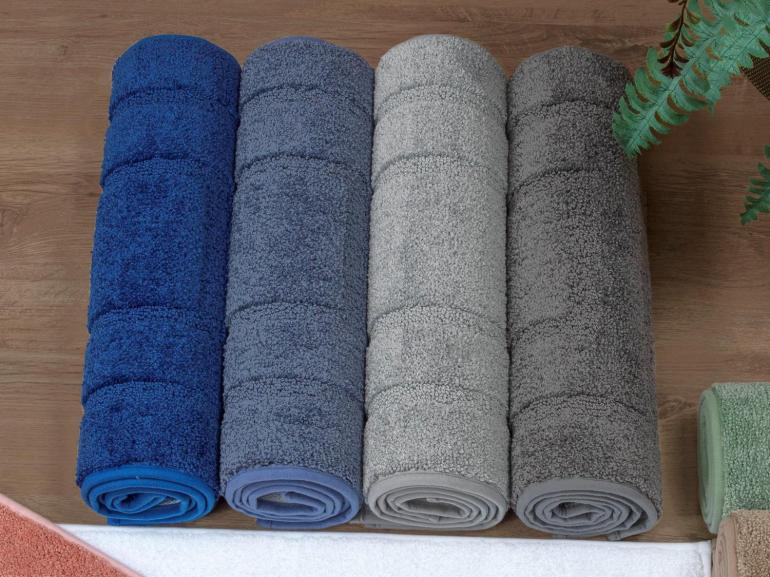 Tapete 50x70cm Antiderrapante 1.200 g/m� - Colore - Dui Design