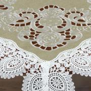Centro de Mesa Quadrado com Bordado Richelieu 85x85cm - Copenhague Bege - Dui Design