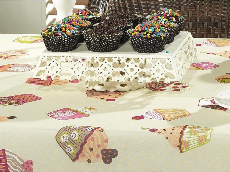 Toalha de Mesa Retangular 6 lugares 140x210cm - Cupcakes - Dui Design