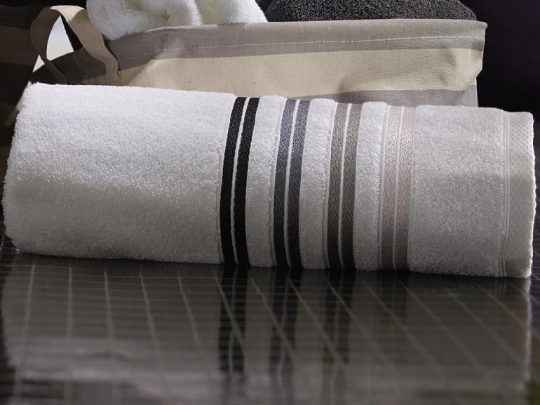 Toalha de Banho 70x140cm Fio Penteado 450g/m - Total Mix Dakar - Artex