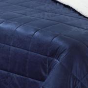 Kit: 1 Edredom King Plush e Pele de Carneiro + 2 Porta-travesseiros - Plush Sherpa Azul Marinho - Dui Design