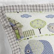Kit: 1 Cobre-leito Solteiro Bouti de Microfibra PatchWork + 1 Porta-travesseiro - Fazendinha - Dui Design