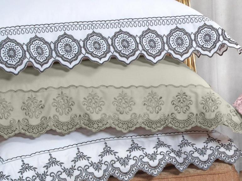 Fronha Avulsa Cetim 300 fios com Bordado Ingl�s - Nice - Dui Design