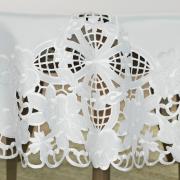 Toalha de Mesa com Bordado Richelieu Redonda 175cm - Godiva Branco - Dui Design