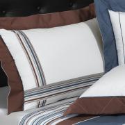 Kit: 1 Cobre-leito Queen + 2 Porta-travesseiros Percal 200 fios 100% Algodo - Heros Azul - Dui Design