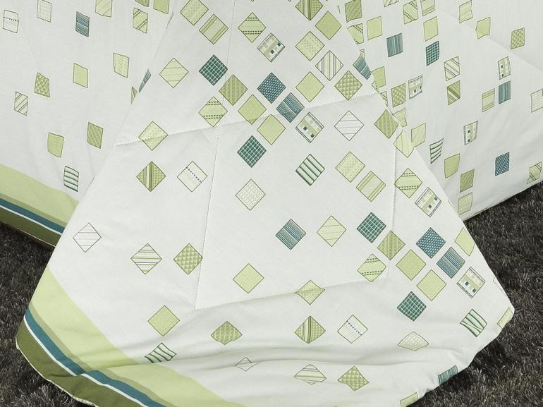 Kit: 1 Cobre-leito Casal + 2 Porta-travesseiros Percal 200 fios 100% Algodo - caro Verde - Dui Design