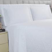 Kit: 1 Cobre-leito Casal Bouti de Microfibra Ultrasonic + 2 Porta-travesseiros - Imperio Branco - Dui Design