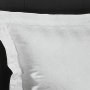 Kit: 1 Cobre-leito Solteiro + 1 porta-travesseiro Cetim 300 fios 100% Algodo - Kansas Branco - Dui Design