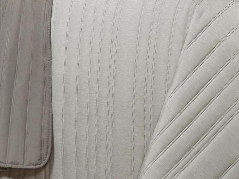 Kit: 1 Cobre-leito efeito Linho Queen Bouti de Microfibra Ultrasonic + 2 Porta-travesseiros - Linum Natural - Dui Design