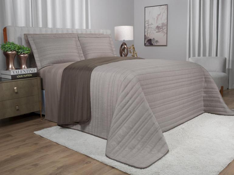 Kit: 1 Cobre-leito efeito Linho Queen Bouti de Microfibra Ultrasonic + 2 Porta-travesseiros - Linum Noz Moscada - Dui Design