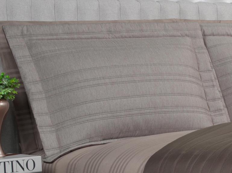 Kit: 1 Cobre-leito efeito Linho Queen Bouti de Microfibra Ultrasonic + 2 Porta-travesseiros - Linum Noz Moscada - Dui Design