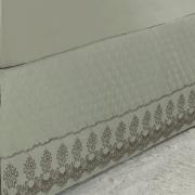 Saia para cama Box Matelassada com Bordado Inglês Queen - Marbella Bege - Dui Design