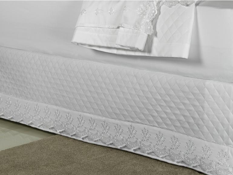 Saia para cama Box Matelassada com Bordado Inglês Queen - Marbella Branco - Dui Design