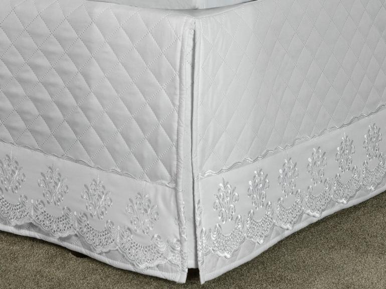 Saia para cama Box Matelassada com Bordado Inglês King - Marbella Branco - Dui Design