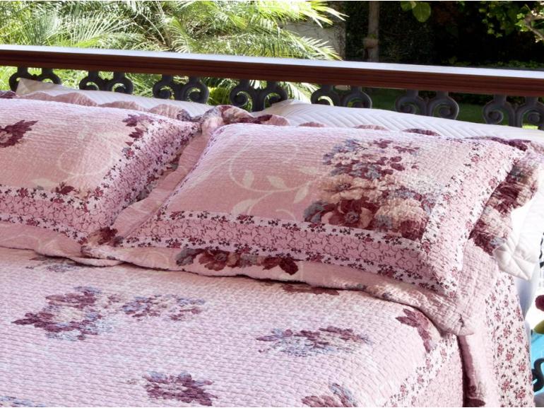 Kit: 1 Cobre-leito Queen Bouti + 2 Porta-travesseiros - Martina - Corttex