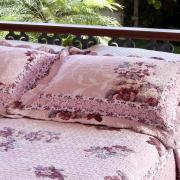 Kit: 1 Cobre-leito Queen Bouti + 2 Porta-travesseiros - Martina - Corttex