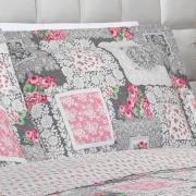 Kit: 1 Cobre-leito King Bouti de Microfibra Ultrasonic Estampada + 2 Porta-travesseiros - Mary Cinza e Rosa - Dui Design