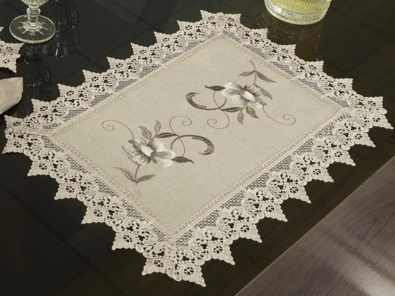Jogo Americano 4 Lugares (4 peas) com Bordado Richelieu 35x50cm - Mary Bege - Dui Design