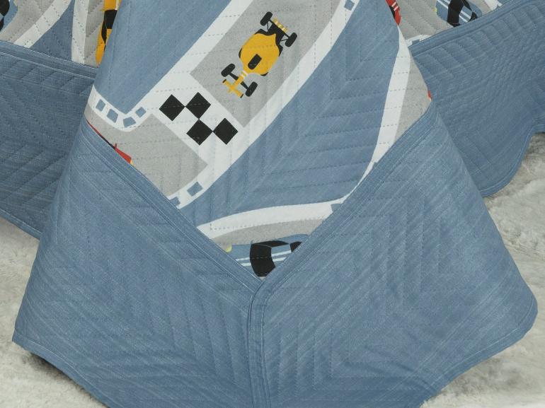Kit: 1 Cobre-leito Casal Kids Bouti de Microfibra PatchWork Ultrasonic + 2 Porta-travesseiros - Monza Azul - Dui Design
