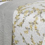 Kit: 1 Cobre-leito King Bouti de Microfibra Ultrasonic Estampada + 2 Porta-travesseiros - Naomi S�phia - Dui Design