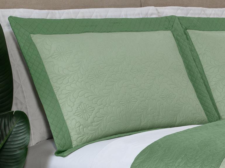 Kit: 1 Cobre-leito King Bouti de Microfibra Ultrasonic  + 2 Porta-travesseiros - Nature Verde Celadon - Dui Design