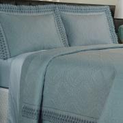 Kit: 1 Cobre-leito Casal + 2 Porta-travesseiros Microfibra Toque Acetinado com Bordado Ingls - Newport Azul - Dui Design