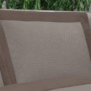 Kit: 1 Cobre-leito Queen Bouti de Microfibra Ultrasonic  + 2 Porta-travesseiros - Ornare Noz Moscada - Dui Design