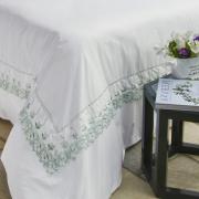 Kit: 1 Capa para Edredom Casal + 2 Fronhas Percal 200 fios 100% Algodo com Bordado Ingls - Paloma Verde - Dui Design