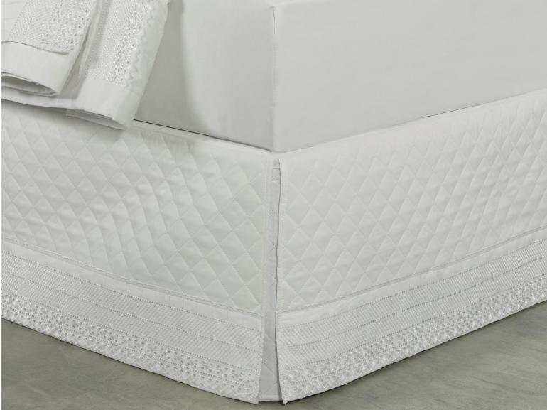 Saia para cama Box Matelassada com Bordado Inglês King - Passini Branco - Dui Design