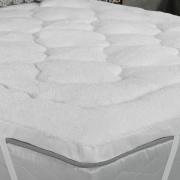 Pillow Top efeito Pele de Carneiro King Fibra Siliconizada Super Volumosa 600 gramas/m² - Sherpa - Dui Design