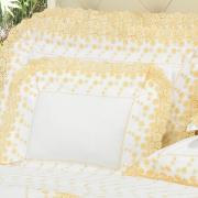 Kit: 1 Cobre-leito Casal + 2 porta-travesseiros Percal 200 fios com Bordado Inglês - Primavera Branco e Amarelo - Dui Design