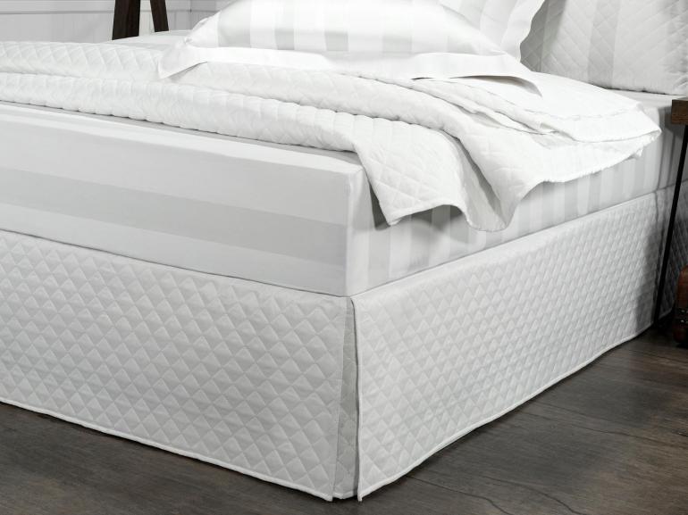Saia para cama Box Matelassada com Tampão Casal - Quioto Matelada Branco - Dui Design