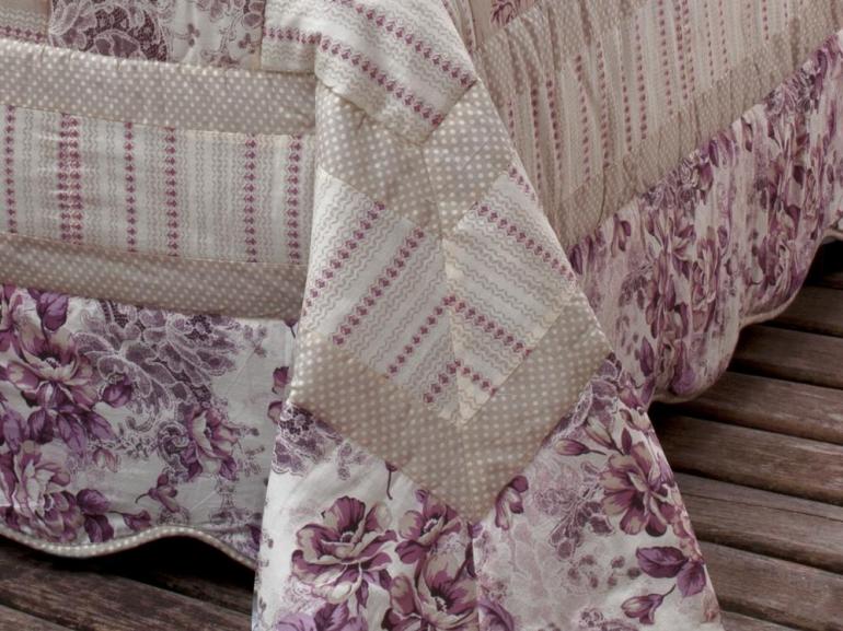 Kit: 1 Cobre-leito Queen PatchWork + 2 Portas-travesseiro - Renda - Corttex