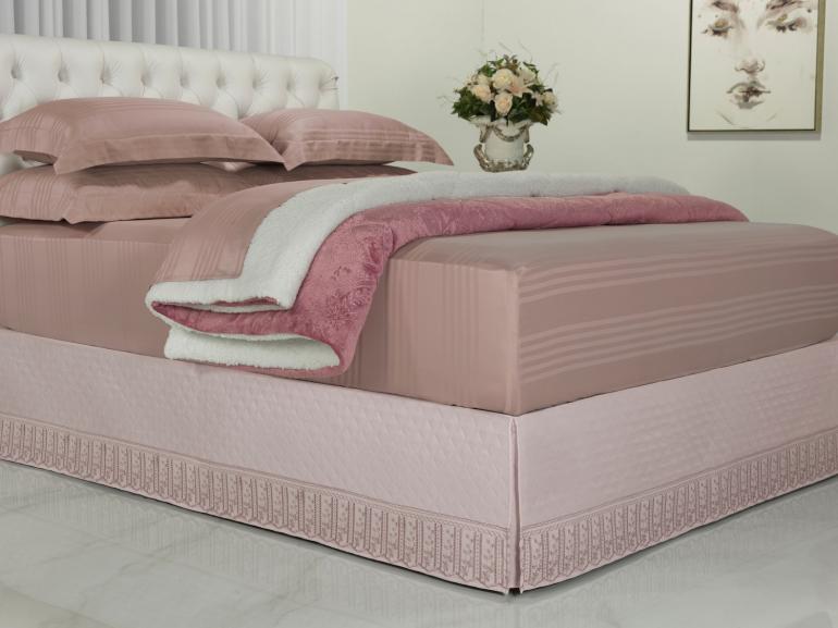 Saia para cama Box Matelassada com Bordado Inglês King - Sofia Rosa Velho - Dui Design