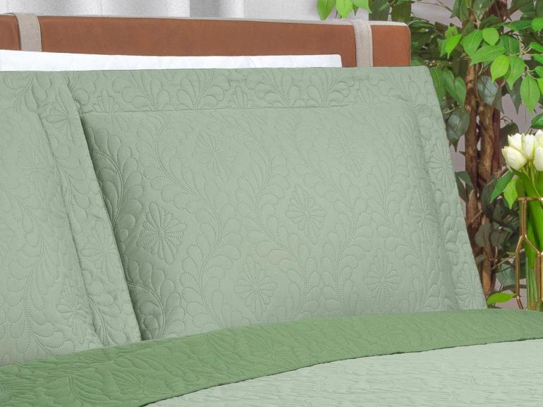 Kit: 1 Cobre-leito King Bouti de Microfibra Ultrasonic + 2 Porta-travesseiros - Serenity Verde Celadon - Dui Design